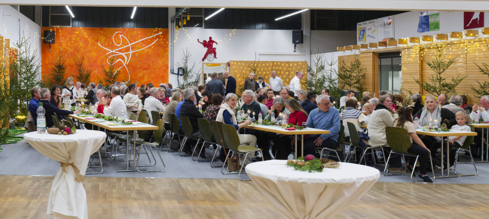 images/inhalte/Artikelbilder/Weihnachsfeier_2025.jpg